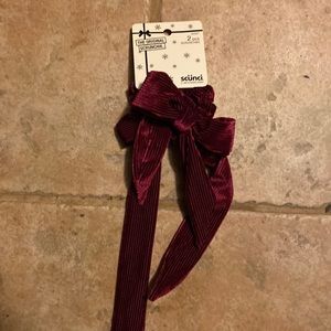 The Original Scrunchie 2 pcs red nwt